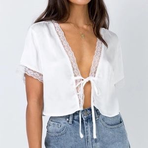 silky tie up top